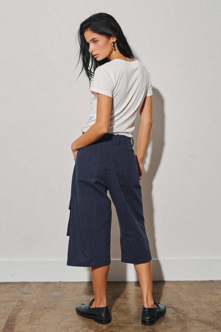 WOVEN BERMUDA CARGO SHORTS