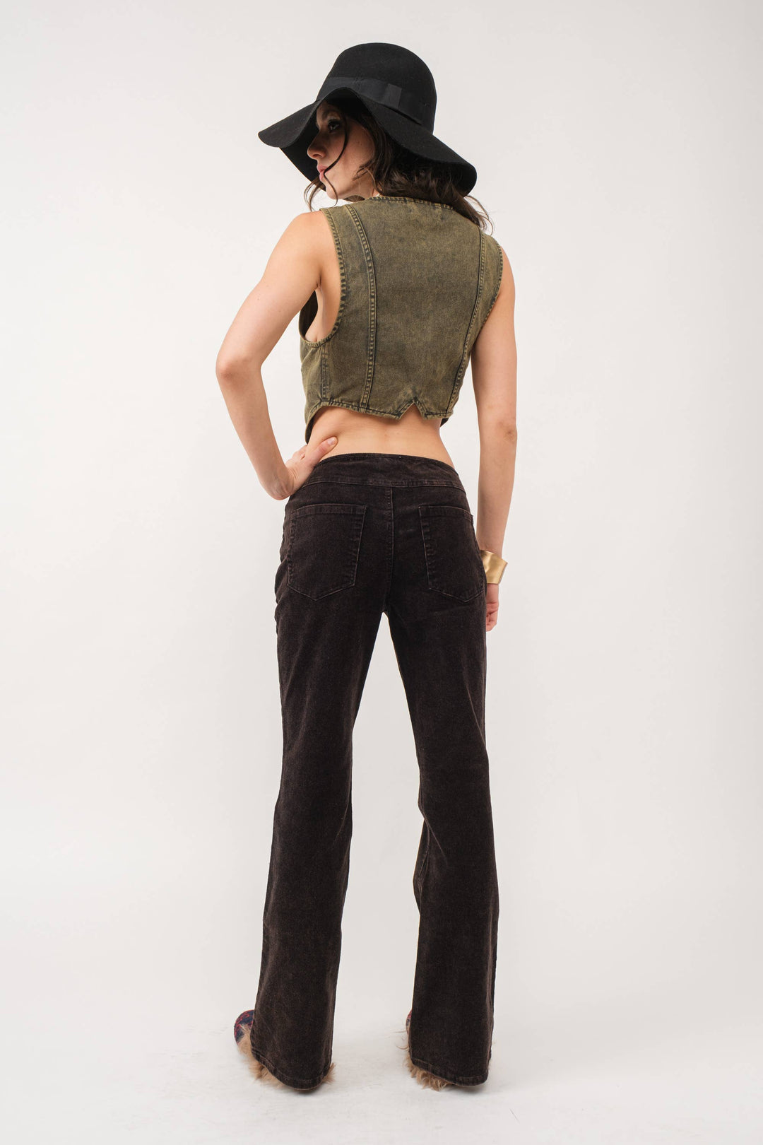 LOW RISE PANTS