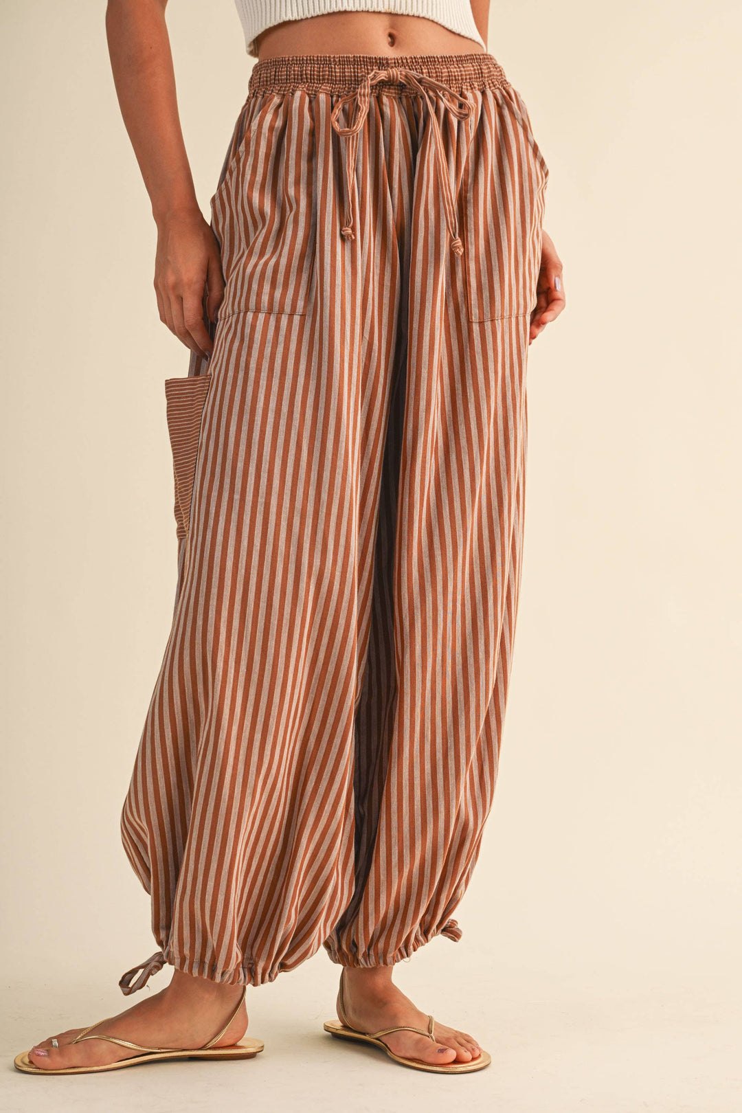 STRIPED DOUBLE GAUZE BALLOON PANTS
