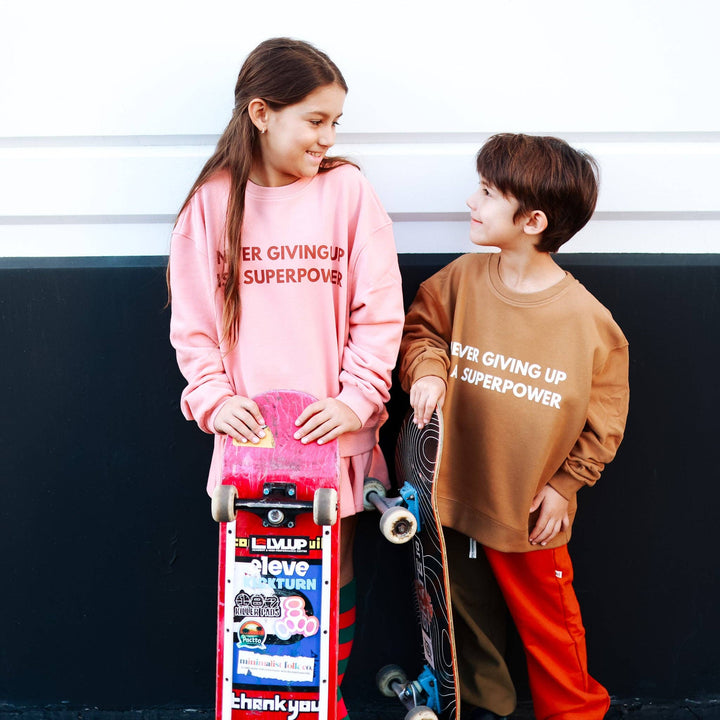 SUPER POWER PULLOVER