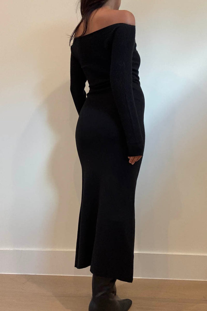 Off The Shoulder Knit Long Sleeves Maxi Dress
