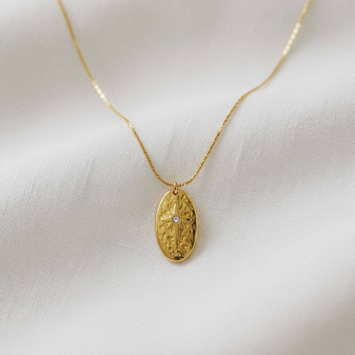 Chic Star Pendant Necklace