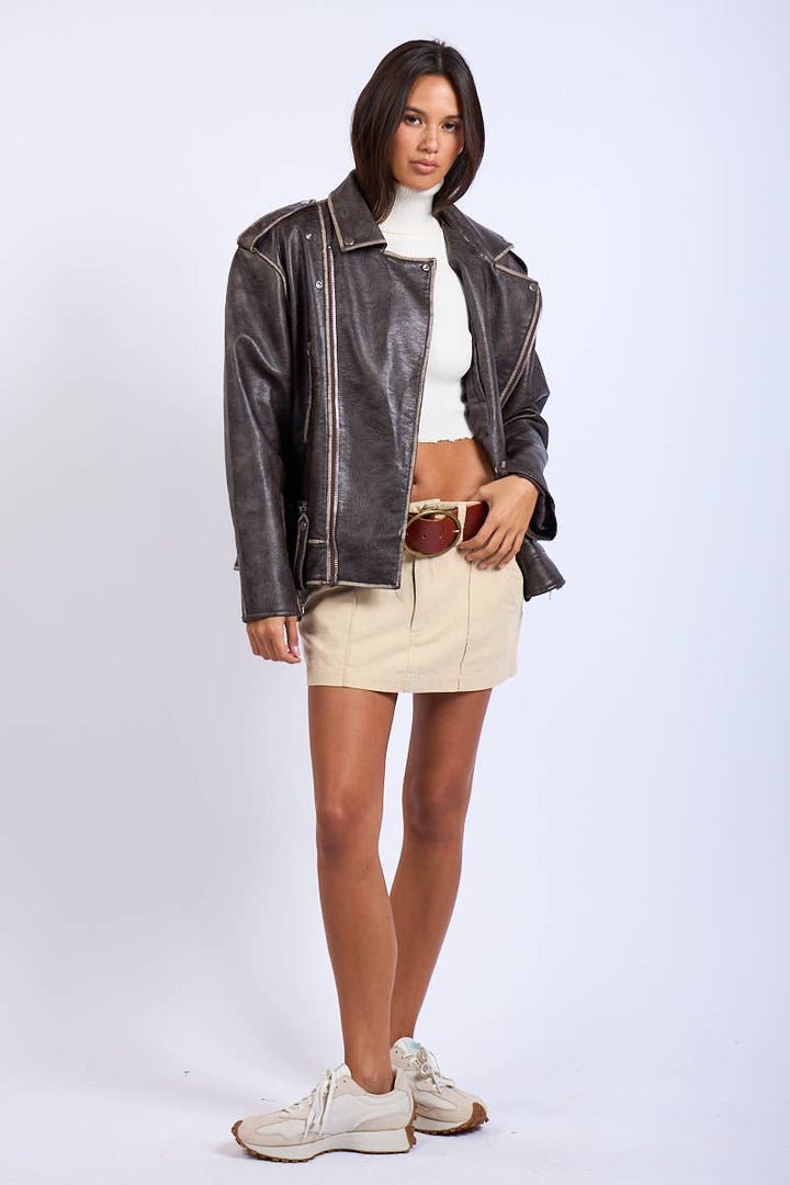 OVERSIZED LEATHER JACKET