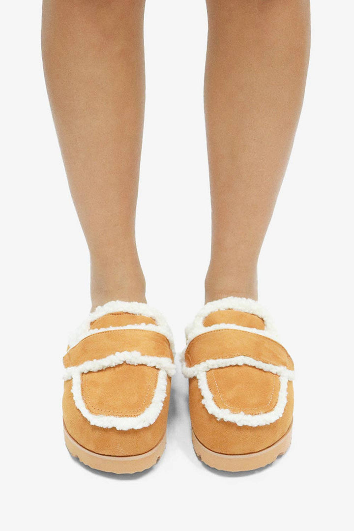TATUM Slippers
