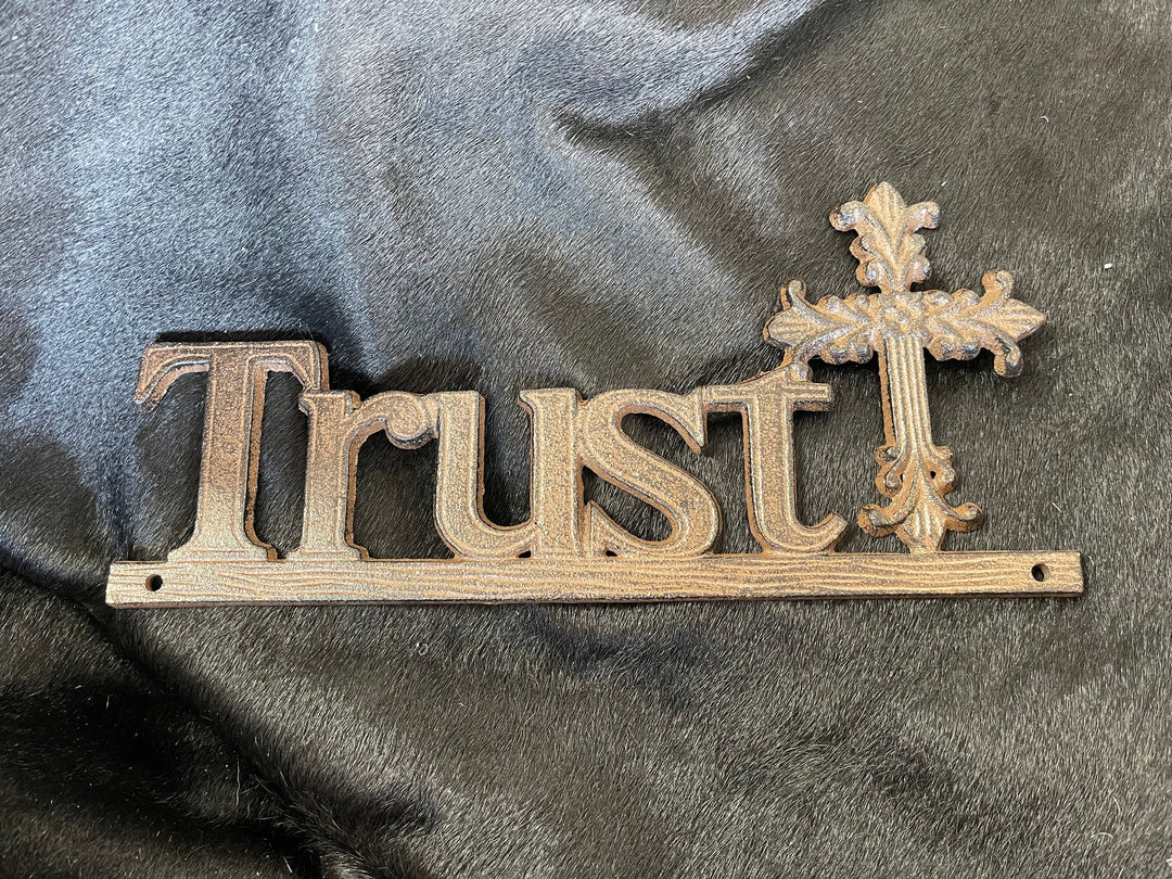 Trust Decor