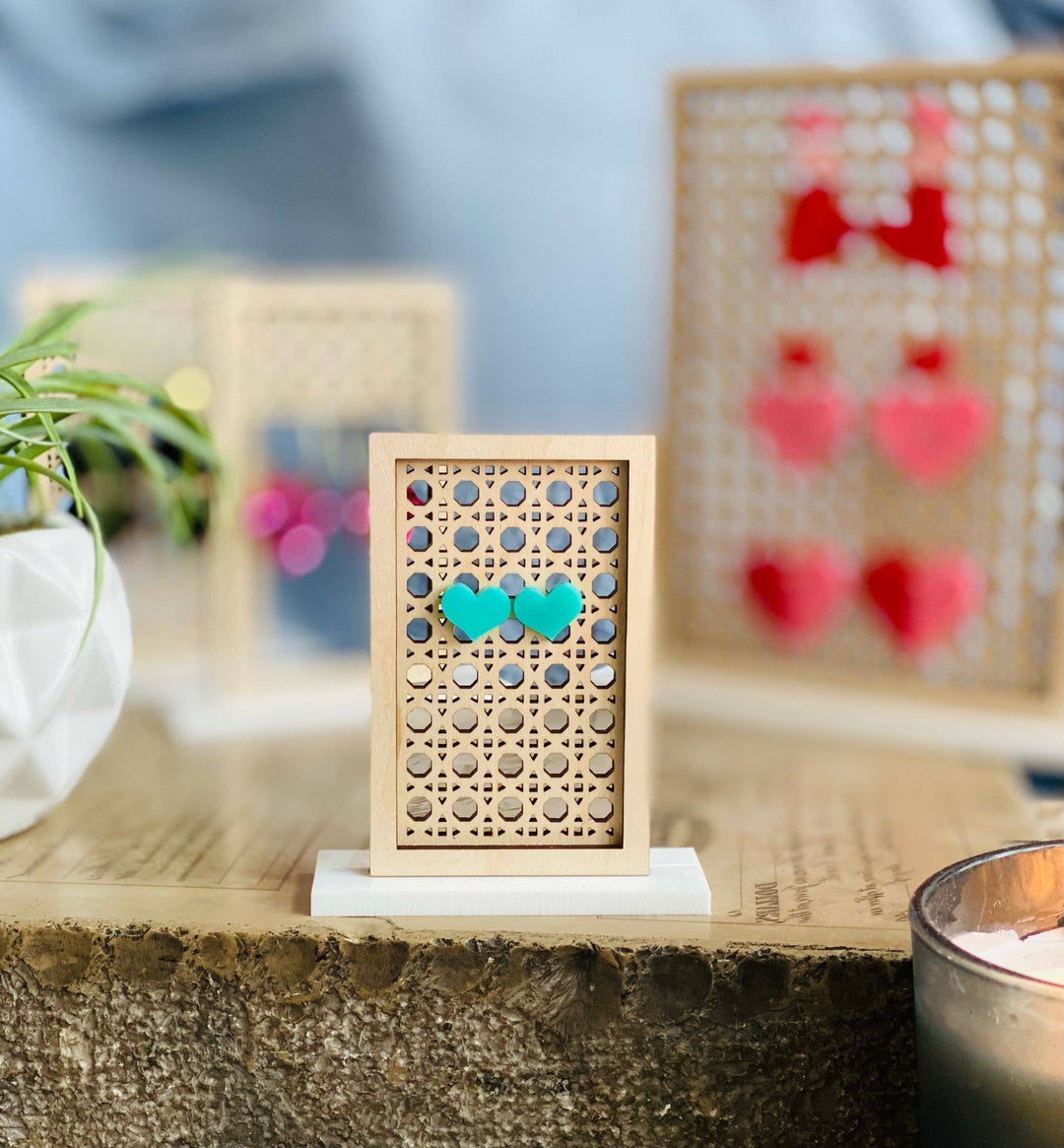 Rattan Stand - 2.5” wide x 4” tall