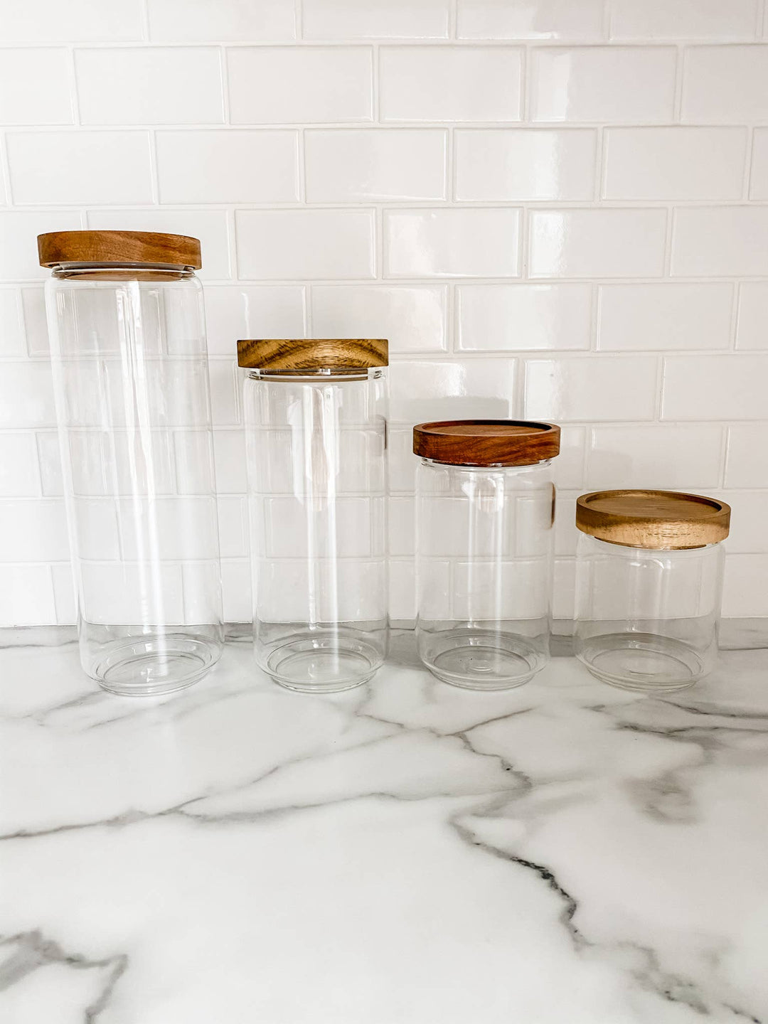 Set of 4 Jars with Acacia Lids