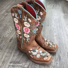 Embroidered Floral Cowboy Boot