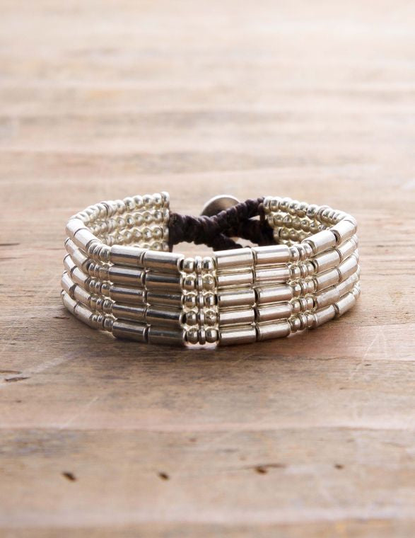 Silver Ball and Bar Alloy bracelet