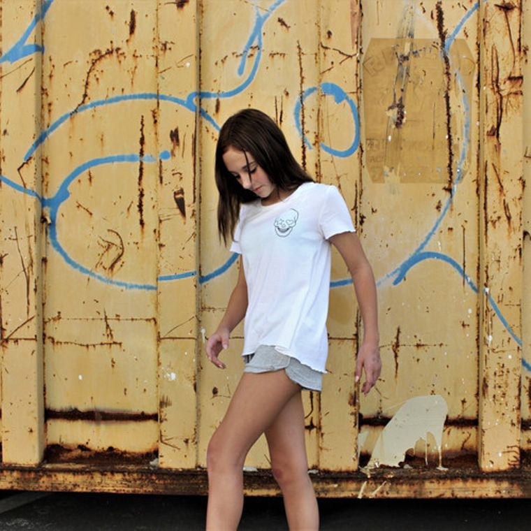 Skull Pocket Hit Top
